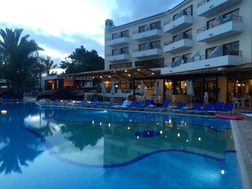 Hotel Complex House Near The Beach Paphos Esterno foto