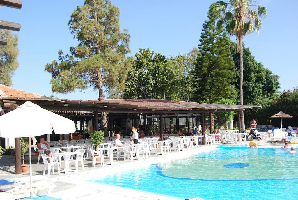 Hotel Complex House Near The Beach Paphos Esterno foto