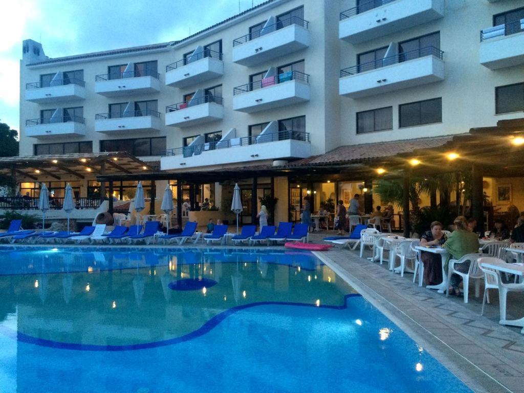Hotel Complex House Near The Beach Paphos Esterno foto